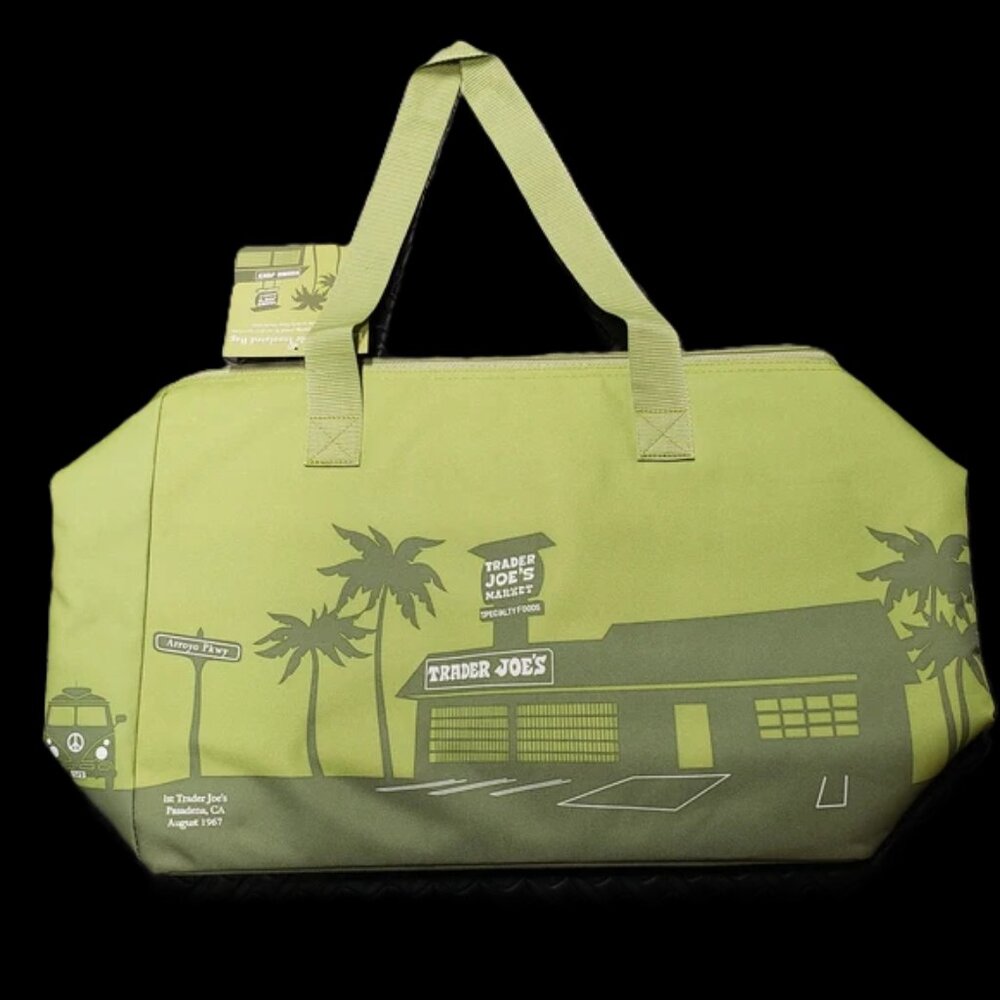 Trader Joe’s Green Insulated Reusable Tote Easter Bag 🐣